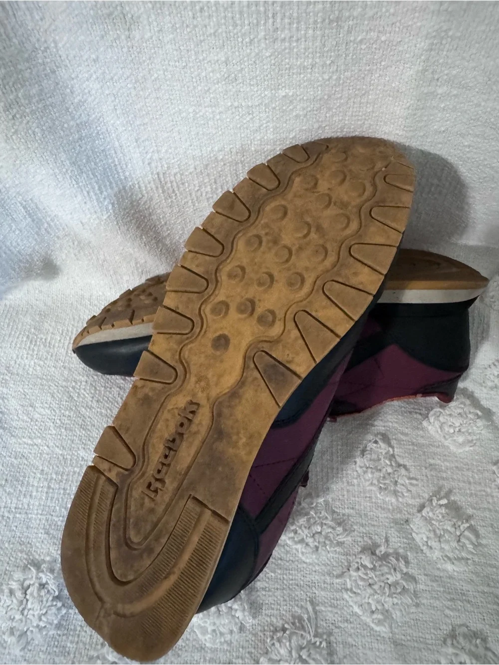 Reebok Unisex Harry Potter Gryffindor Sneaker Size 6.5